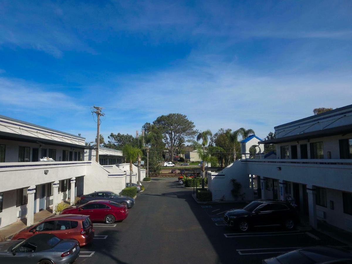 Rodeway Inn Encinitas North Exterior photo